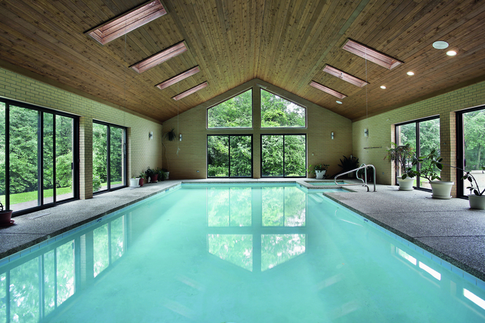 Couvrir sa piscine : les différentes solutions